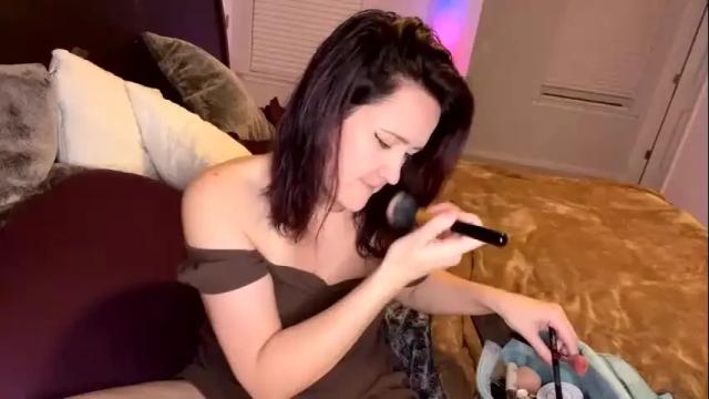 Image 3 of kinkbitch25 Stream on Chaturbate on 18 months ago