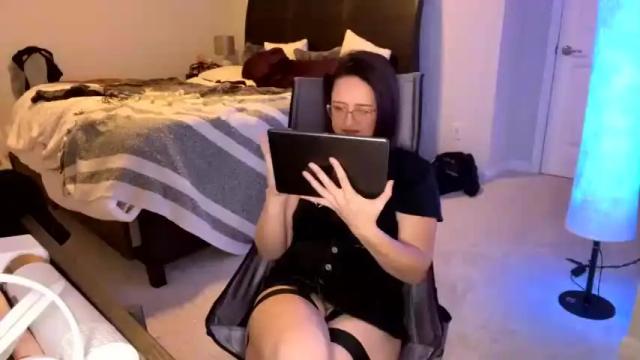 Image 12 of kinkbitch25 Stream on Chaturbate on 18 months ago