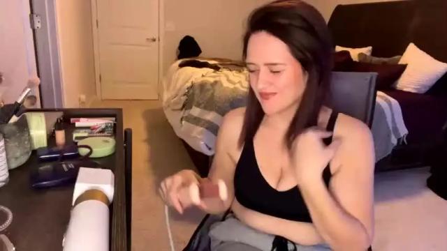 Image 4 of kinkbitch25 Stream on Chaturbate on 18 months ago