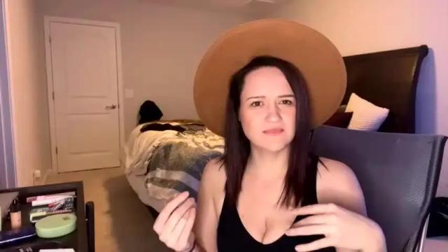 Thumbnail 2, kinkbitch25's Stream at Chaturbate, 18 months ago