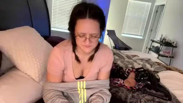 Image 11 of kinkbitch25 Stream on Chaturbate on 17 months ago