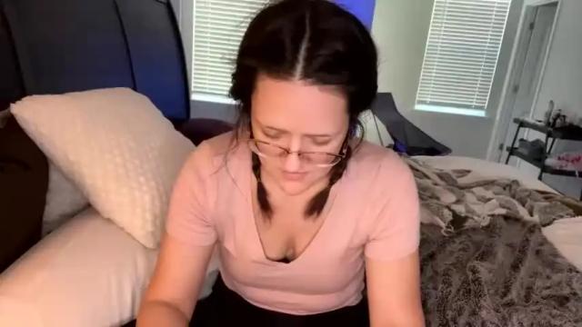 Image 4 of kinkbitch25 Stream on Chaturbate on 17 months ago