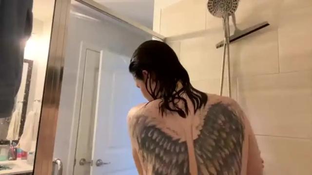 Image 2 of kinkbitch25 Stream on Chaturbate on 17 months ago