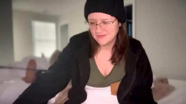 Image 2 of kinkbitch25 Stream on Chaturbate on 16 months ago