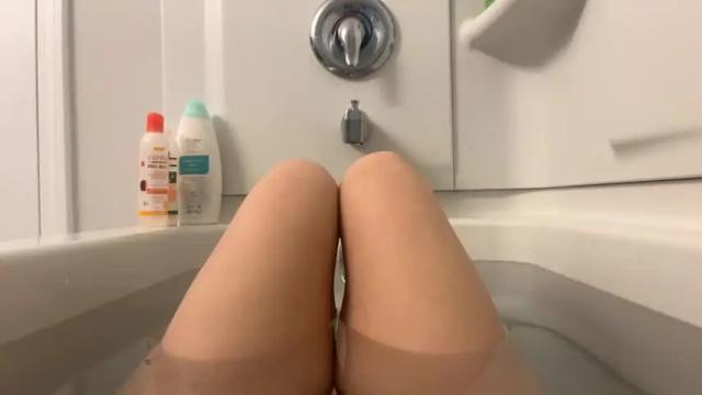 Image 10 of kinkbitch25 Stream on Chaturbate on 16 months ago