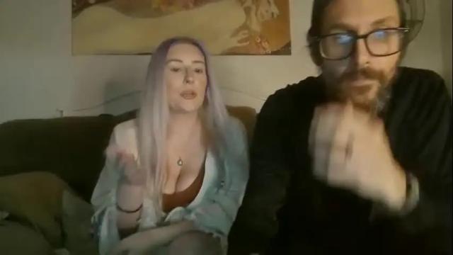 Image 3 of kinky__cream Stream on Chaturbate on 1 month ago