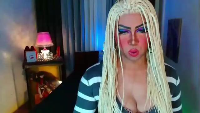 Image 4 of kinky_huntress Stream on Chaturbate on 17 months ago