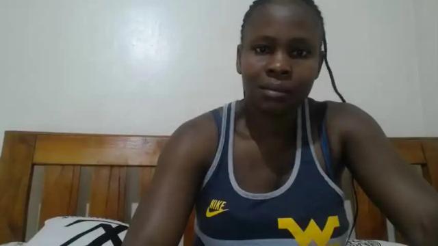Image 11 of kinky_kaiya Stream on Chaturbate on 13 months ago