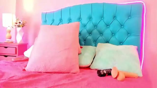 Image 8 of kinky_room_ Stream on Chaturbate on 14 months ago