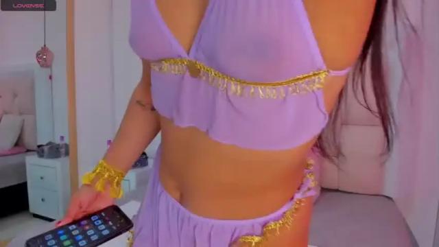 Image 4 of kinky_valeria Stream on Chaturbate on 20 months ago
