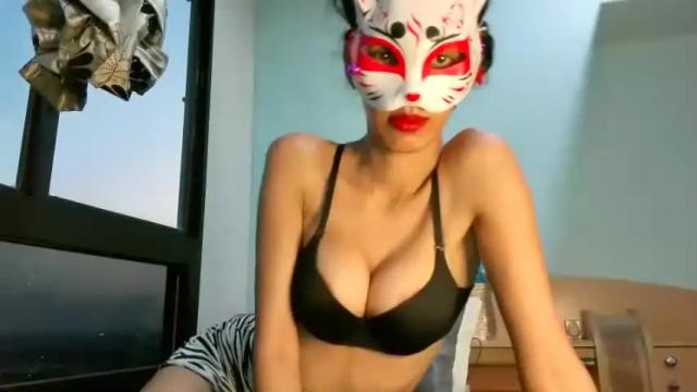 Image 3 of kinkyarab48449 Stream on Chaturbate on 24 months ago