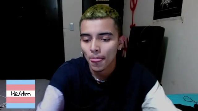 Image 3 of kinkybabies_ Stream on Chaturbate on 17 months ago