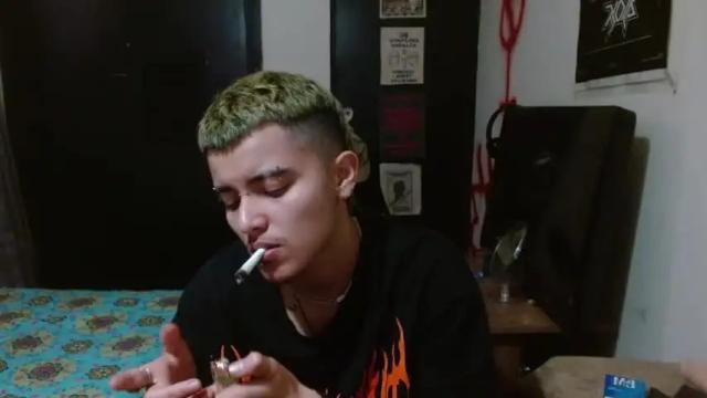 Image 7 of kinkybabies_ Stream on Chaturbate on 16 months ago