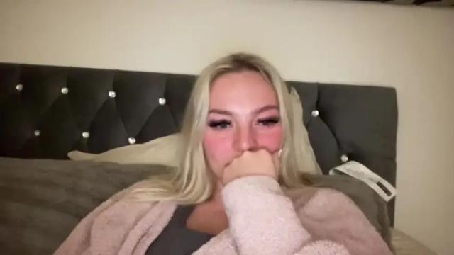 Thumbnail 2, kinkychantelle98's Stream at Chaturbate, 13 months ago