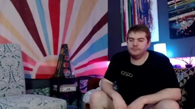 Image 7 of kinkycooknbarmaid Stream on Chaturbate on 17 months ago