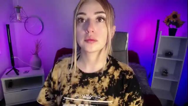 Thumbnail 1, kinkydoll_'s Stream at Chaturbate, 5 months ago