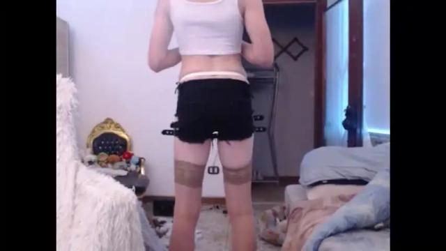 Image 4 of kinkyerikat Stream on Chaturbate on 2 months ago