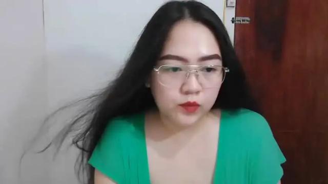 Image 4 of kinkyhotcumm Stream on Chaturbate on 17 months ago