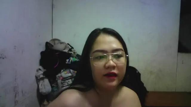 Image 4 of kinkyhotcumm Stream on Chaturbate on 17 months ago