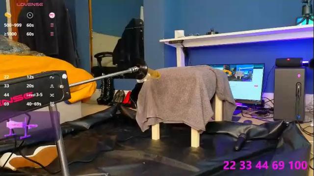 Image 3 of kinkyjessica_xd Stream on Chaturbate on 1 month ago