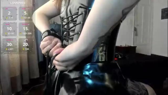 Image 3 of kinkylila Stream on Chaturbate on 1 month ago