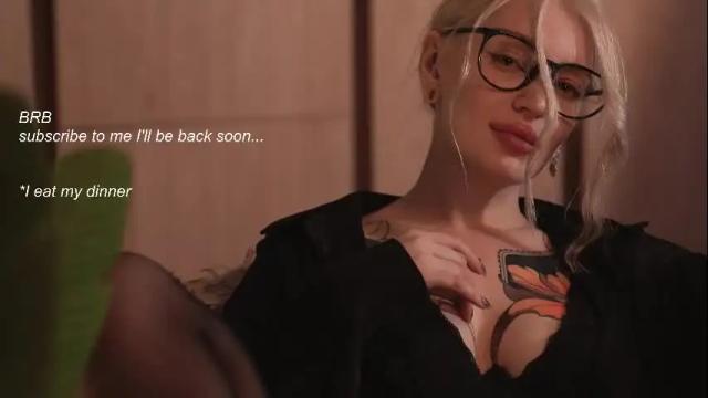 Image 10 of kinkylina_ Stream on Chaturbate on 1 month ago
