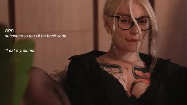 Image 11 of kinkylina_ Stream on Chaturbate on 1 month ago