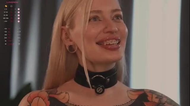 Image 2 of kinkylina_ Stream on Chaturbate on 1 month ago