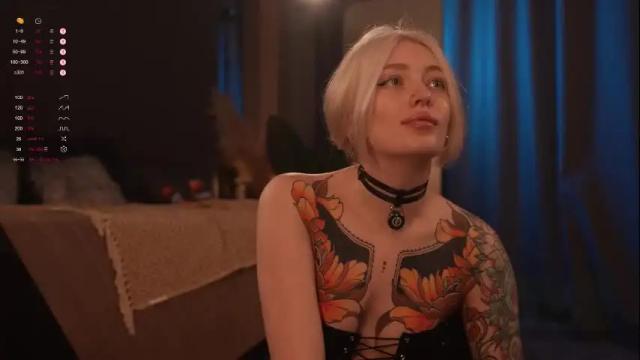 Image 2 of kinkylina_ Stream on Chaturbate on 19 days ago