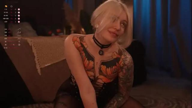 Image 3 of kinkylina_ Stream on Chaturbate on 19 days ago