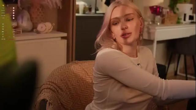 Image 11 of kinkylina_ Stream on Chaturbate on 4 days ago