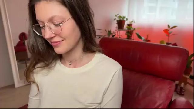 Image 4 of kinkyorange_ Stream on Chaturbate on 1 month ago