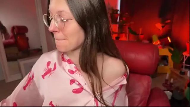 Image 3 of kinkyorange_ Stream on Chaturbate on 1 month ago