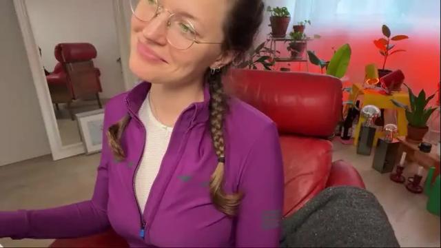 Image 3 of kinkyorange_ Stream on Chaturbate on 20 days ago