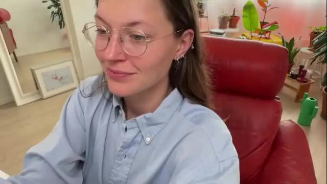 Image 4 of kinkyorange_ Stream on Chaturbate on 1 day ago