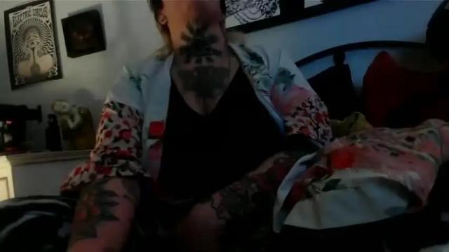 Image 4 of kinkypinkyplay2 Stream on Chaturbate on 14 months ago