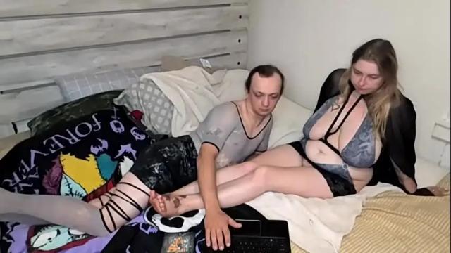 Image 7 of kinkyqueenandpet95 Stream on Chaturbate on 1 month ago