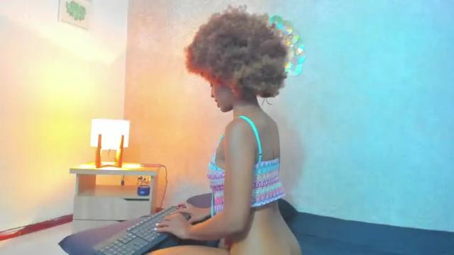 Image 3 of kintsugim Stream on Chaturbate on 13 months ago