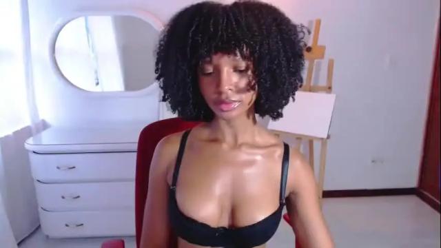 Image 3 of kintsugim Stream on Chaturbate on 18 days ago