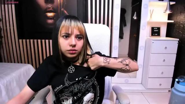 Image 6 of kiokapop Stream on Chaturbate on 23 months ago