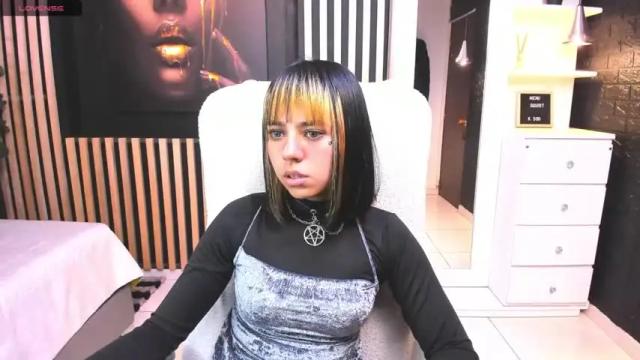 Image 8 of kiokapop Stream on Chaturbate on 22 months ago