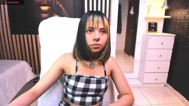 Image 10 of kiokapop Stream on Chaturbate on 22 months ago