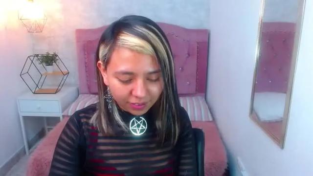 Image 10 of kiokapop_ Stream on Chaturbate on 12 months ago
