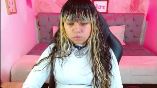 Image 8 of kiokapop_ Stream on Chaturbate on 21 days ago