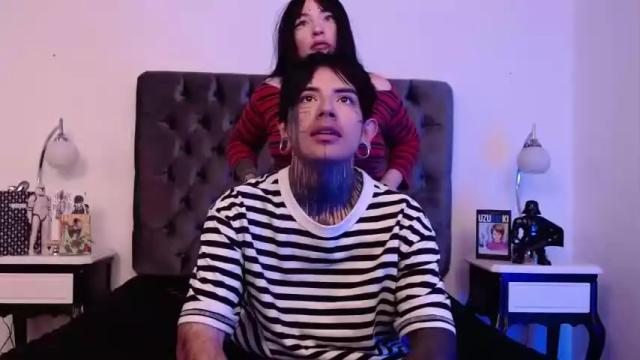 Image 6 of kiomi_n_aki Stream on Chaturbate on 20 months ago