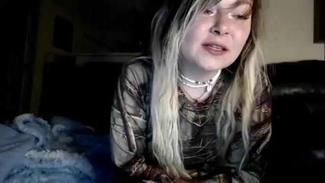 Image 8 of kipsy420 Stream on Chaturbate on 4 months ago