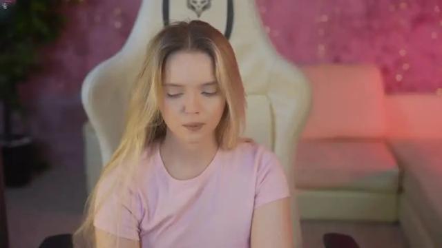Image 4 of kira0541 Stream on Chaturbate on 16 days ago