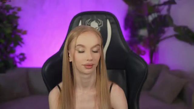 Image 3 of kira0541 Stream on Chaturbate on 1 month ago