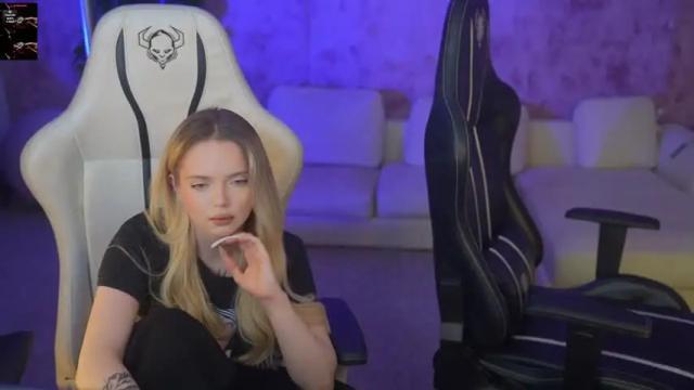 Image 6 of kira0541 Stream on Chaturbate on 18 days ago