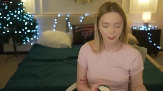 Image 4 of kira0541 Stream on Chaturbate on 24 days ago